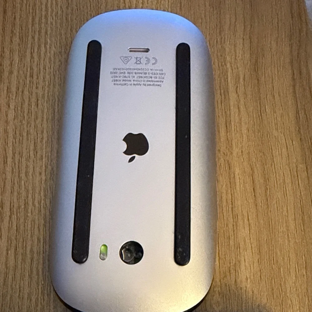Apple elegant magic